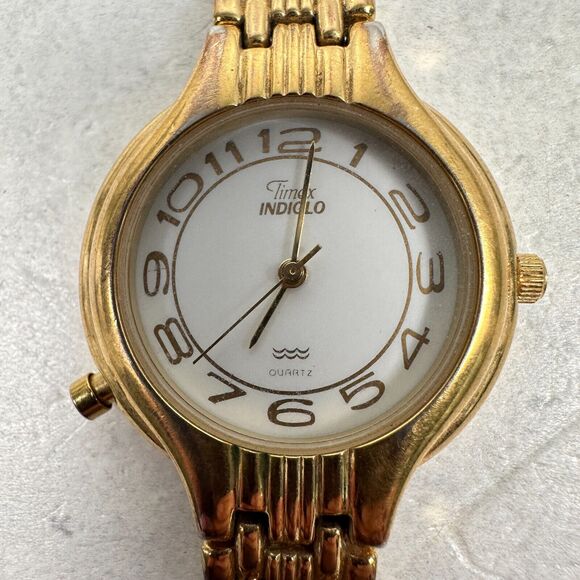 VTG Timex Watch Womens 30mm Round White Dial Gold Tone Indiglo New Battery - Picture 9 of 15